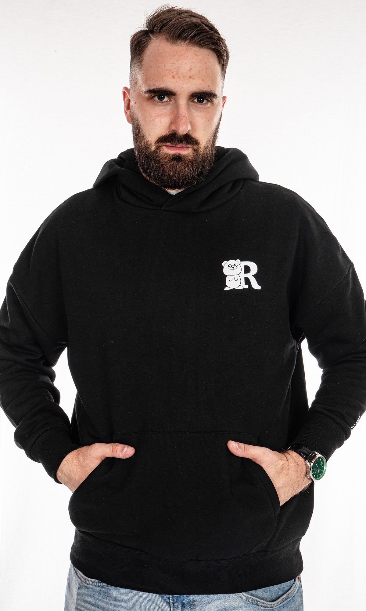 Rild Studios – Essential Hoodie Black